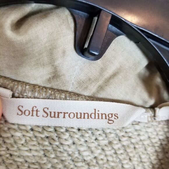 SOFT SURROUNDINGS Women Knit  Embroidered Jacket Sz M Scroll Tapestry Sage Green - Picture 5 of 7